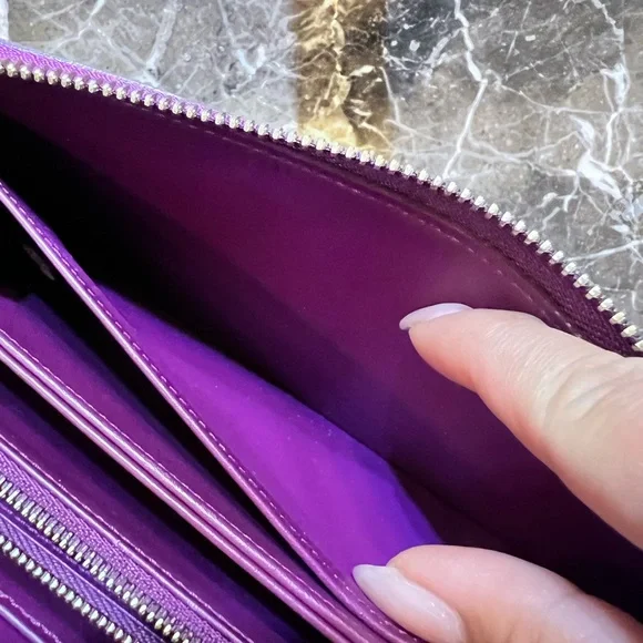 SOLD Louis Vuitton Vernis long zippy wallet - Picture 14 of 15